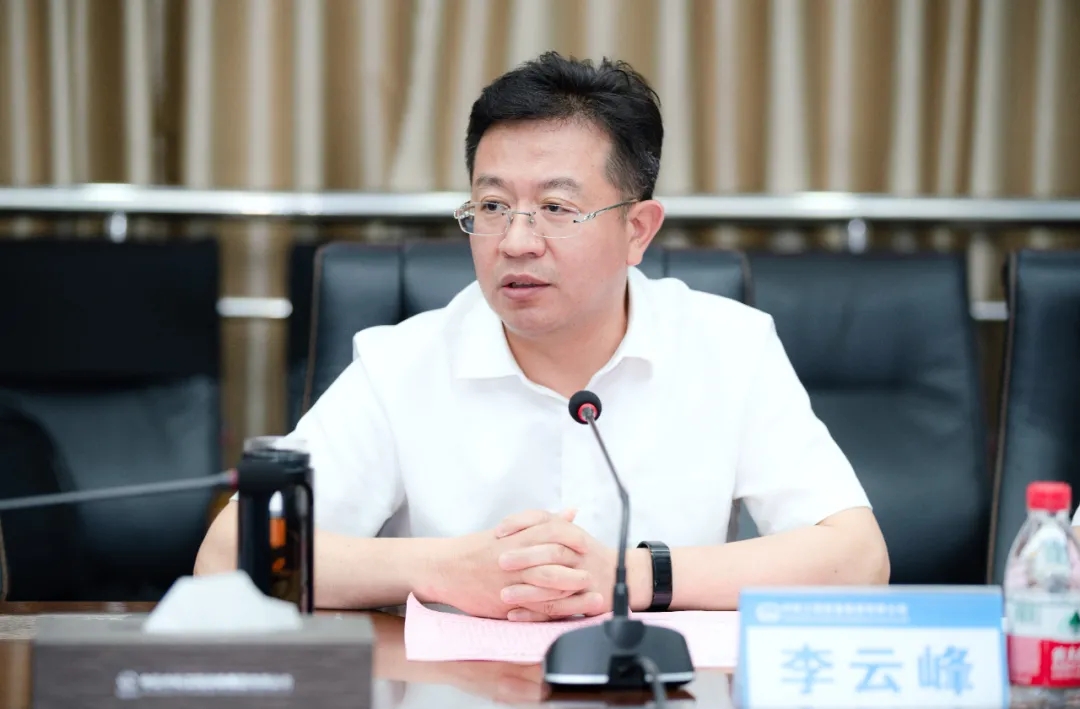 中铁装备与南昌轨道签署合作协议 中铁装备与南昌轨道签署合作协议