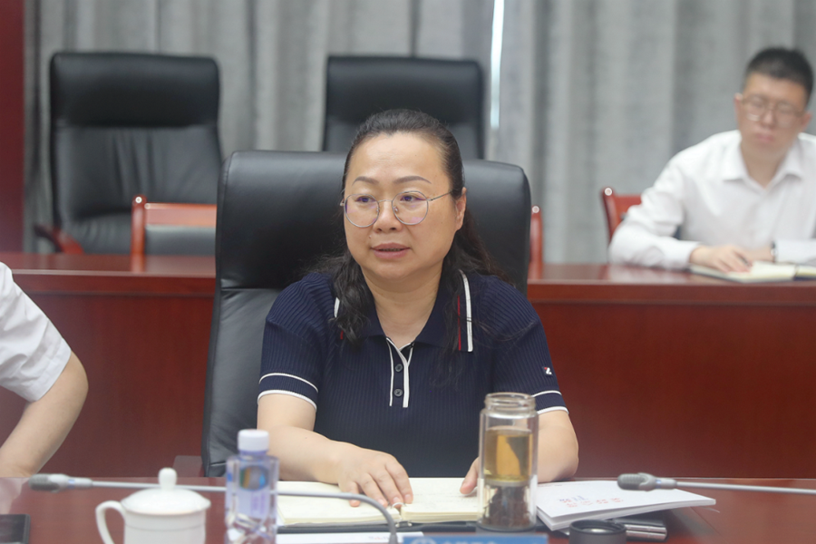 卓普周会见中铁开投党委书记、董事长张润文,党委副书记、总经理陈安惠 卓普周会见中铁开投党委书记、董事长张润文,党委副书记、总经理陈安惠