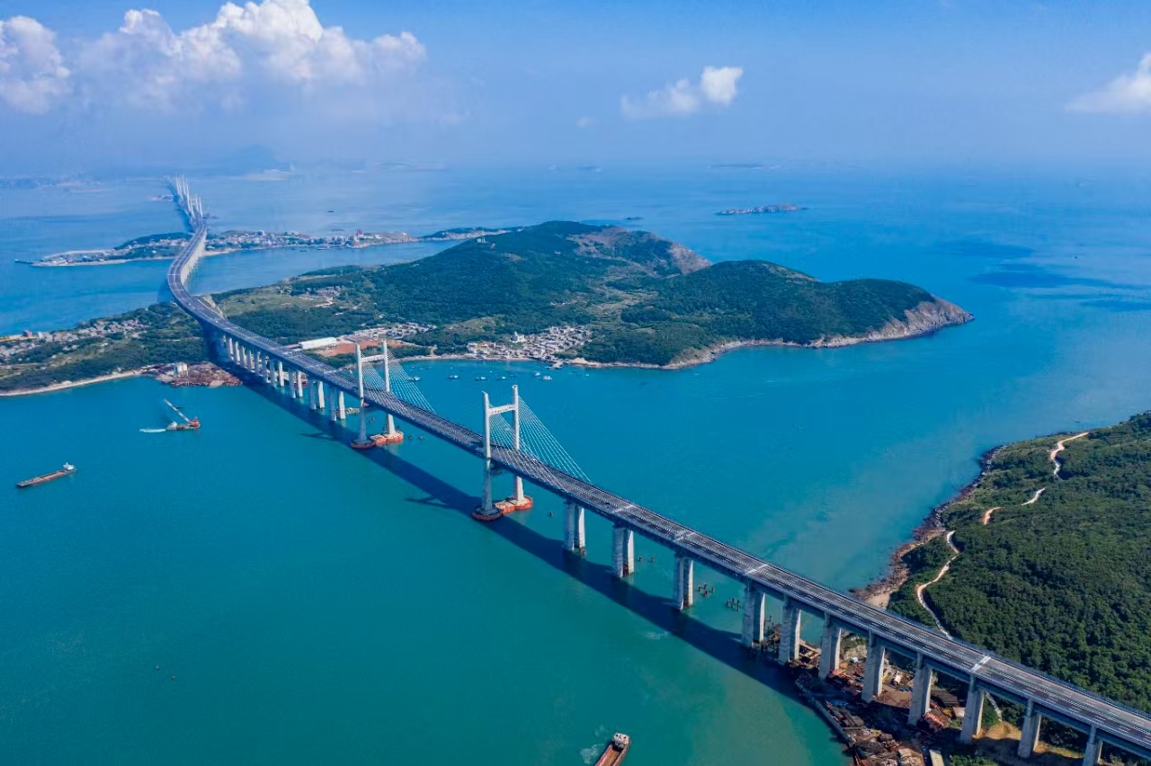 开局“十五五”，人民日报整版点赞