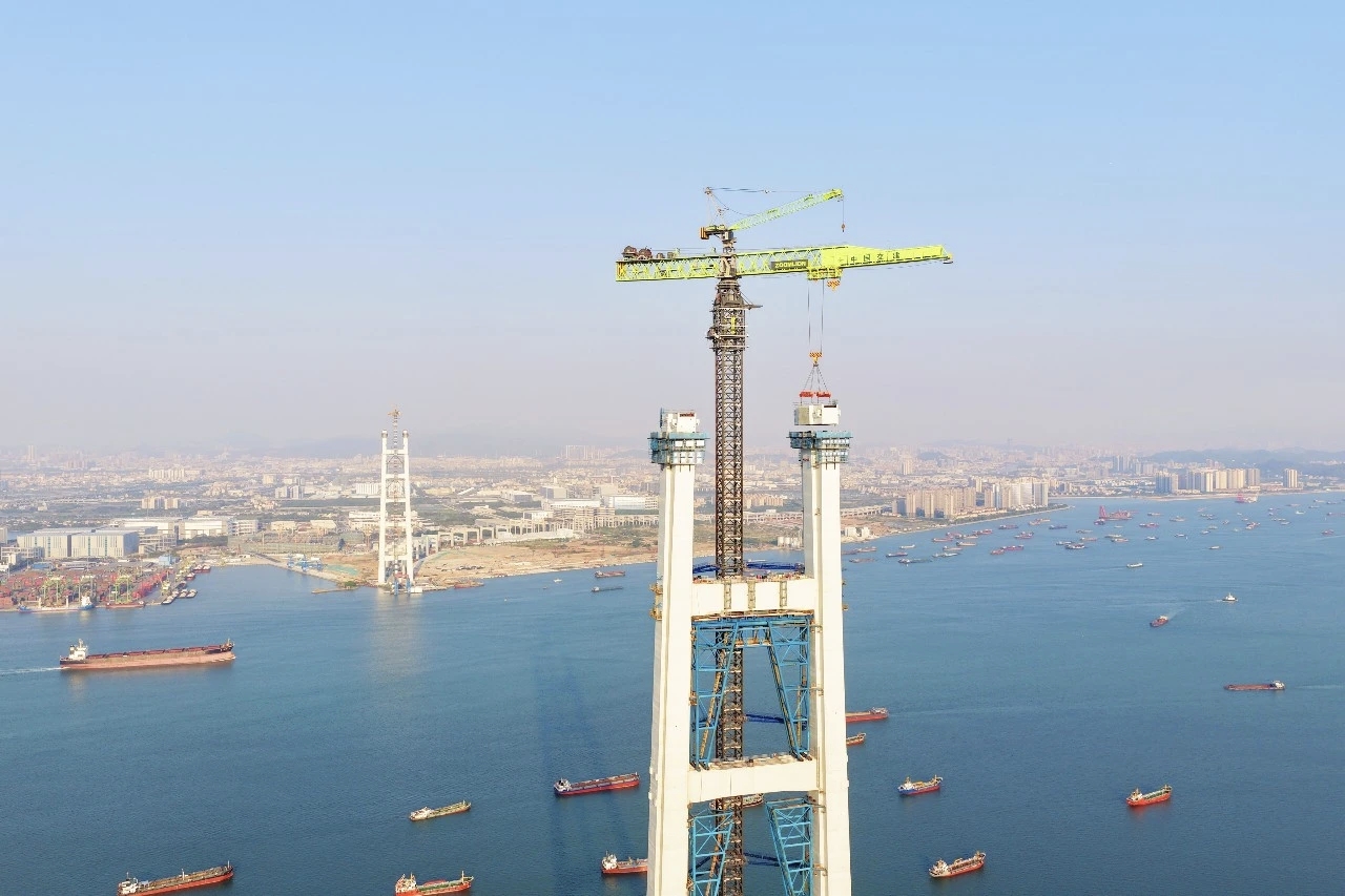 世界最大跨径双层悬索桥狮子洋大桥主塔封顶 世界最大跨径双层悬索桥狮子洋大桥主塔封顶