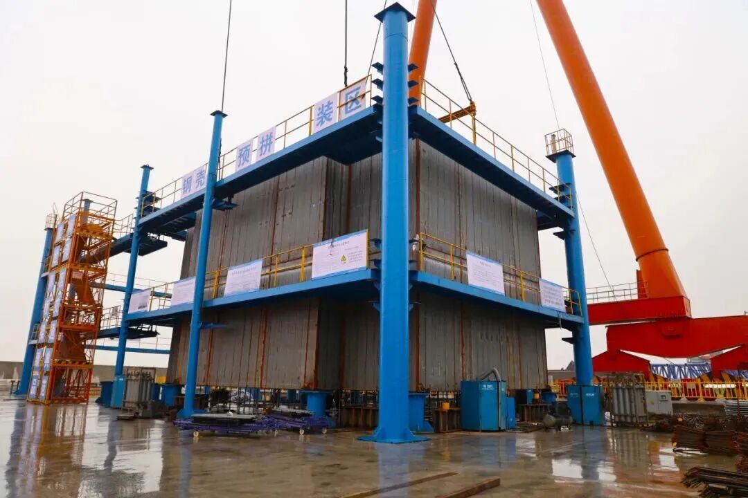 世界最大跨径双层悬索桥狮子洋大桥主塔封顶 世界最大跨径双层悬索桥狮子洋大桥主塔封顶