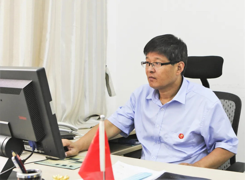 李军平获钢结构建造领域最高荣誉“钢结构大师”称号