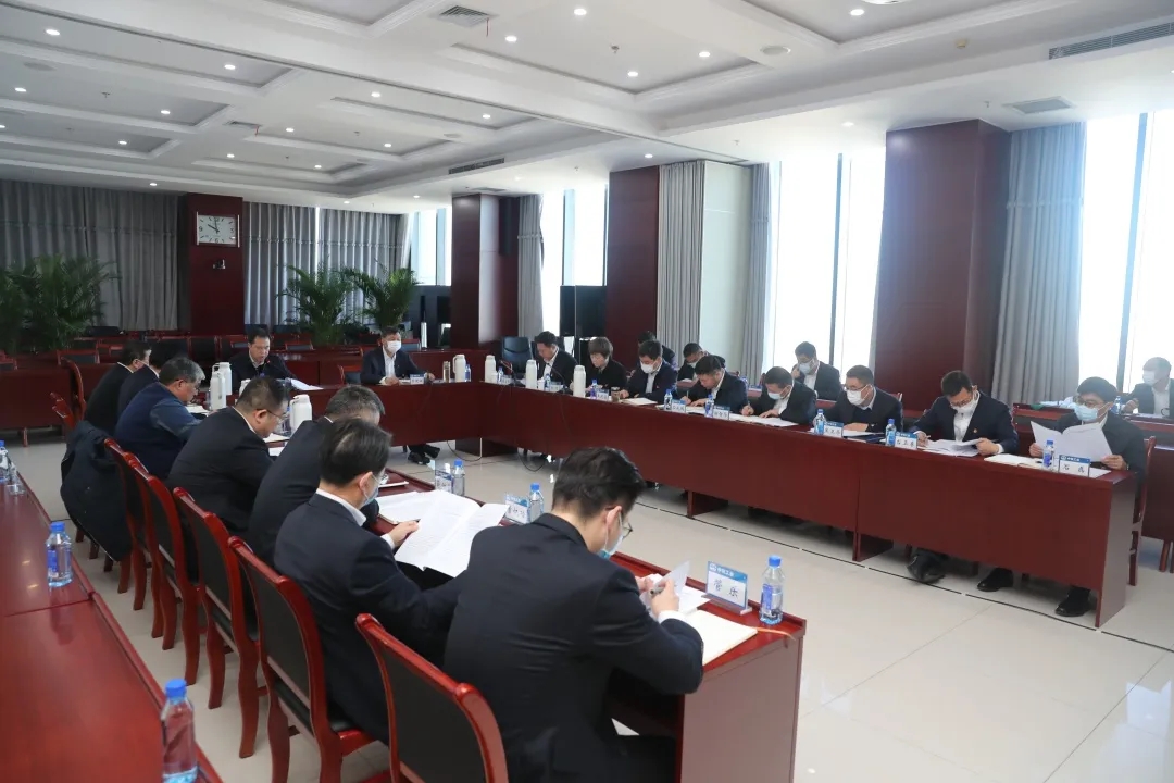 中铁工业党委理论中心组召开学习贯彻党的十九届五中全会精神专题(扩大)会议 中铁工业党委理论中心组召开学习贯彻党的十九届五中全会精神专题(扩大)会议