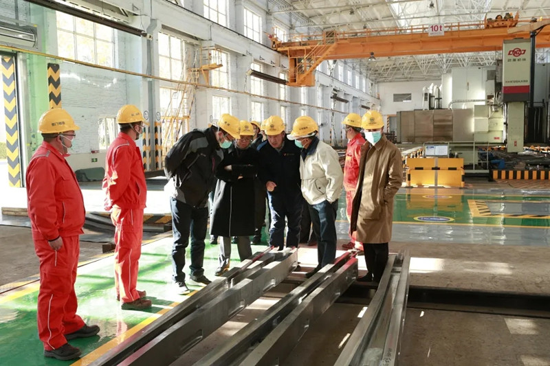 中铁工业开展2020年度外部董事、监事调研 中铁工业开展2020年度外部董事、监事调研